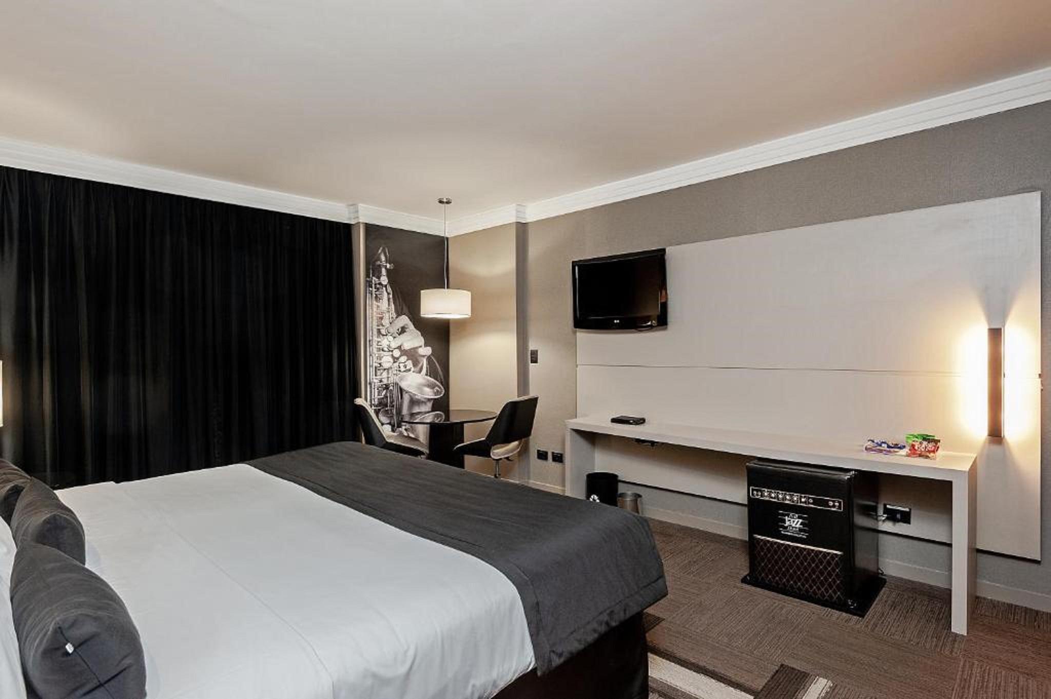 Hotel Full Jazz By Slaviero 4*