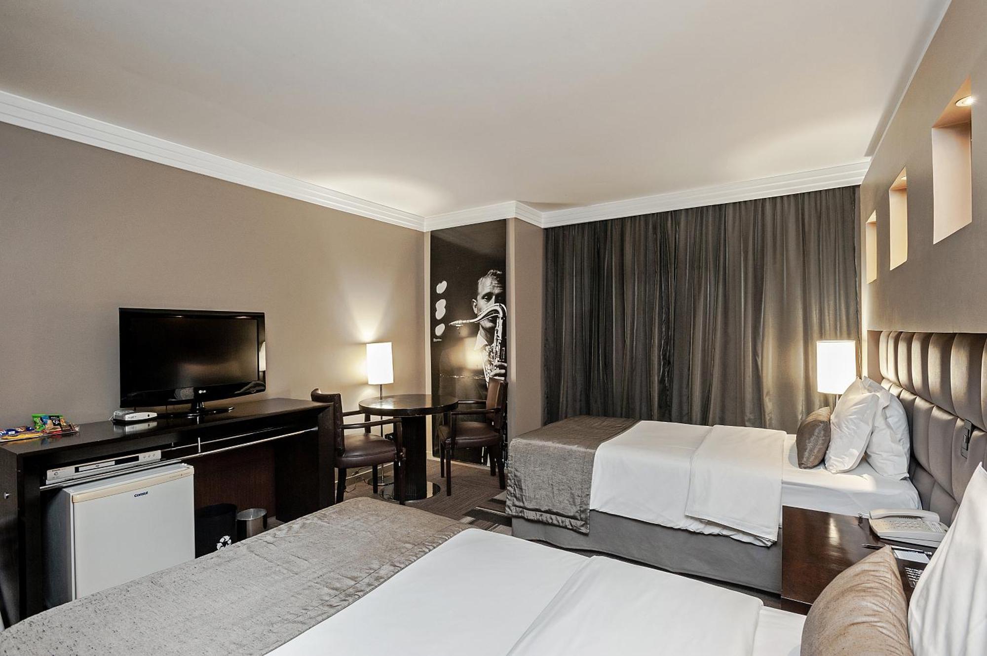 Hotel Full Jazz By Slaviero 4*